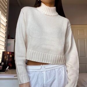 ARITZIA SUNDAY BEST Organic Cotton / Cashmere Blend Cropped Cream Turtleneck M